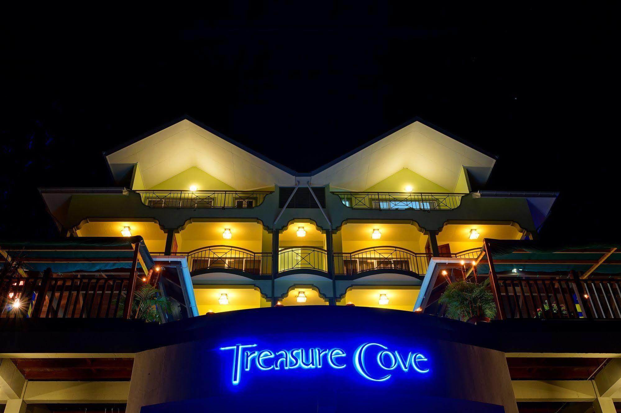 Treasure Cove Hotel & Restaurant Bel Ombre Екстериор снимка